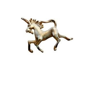 Vintage Unicorn Horse Brushed Gold Matte Texture Brooch